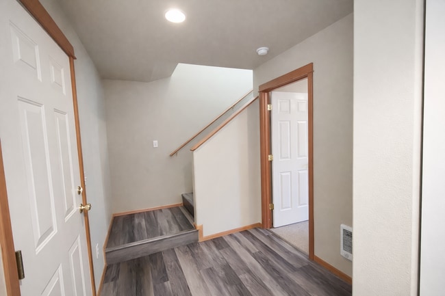 Building Photo - Updated 2x1 house with fully fenced backyard near the Old MiIl