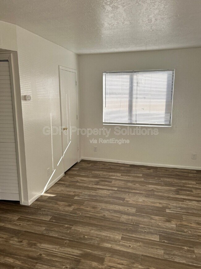 Building Photo - 3505 Tyson Pl NE