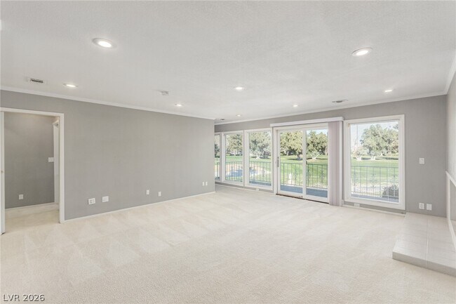 Building Photo - 754 Vegas Valley Dr