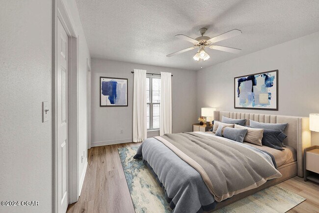 Building Photo - 301 W Briarbrook Ln