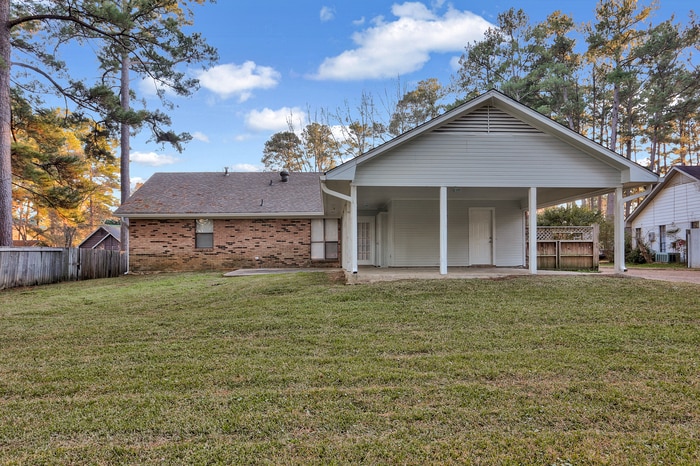 Building Photo - 128 Dogwood Cir