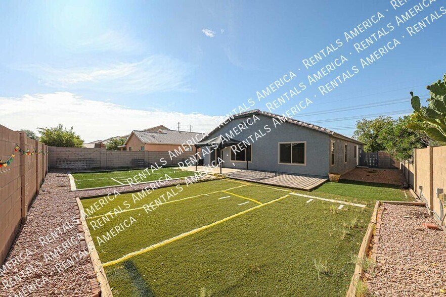 Building Photo - 9714 W Heber Rd