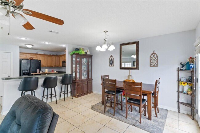 Building Photo - 291 Dahlquist Dr