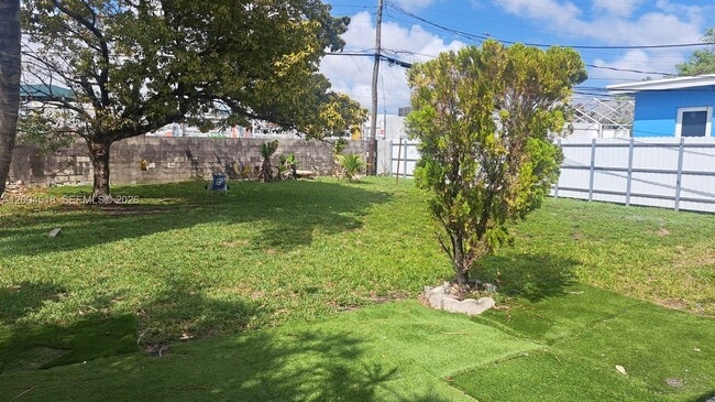 Building Photo - 2457 NW 35th St