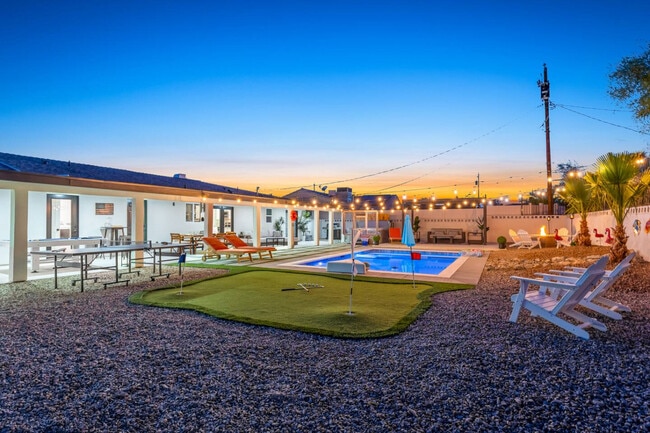 Building Photo - 131 Mescal Loop