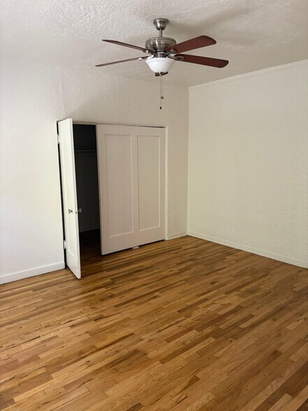 Building Photo - 1845 N Gramercy Pl