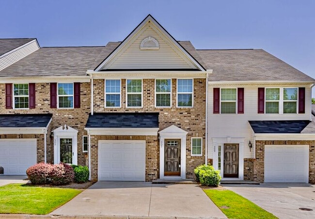 Primary Photo - 307 Christiane Way
