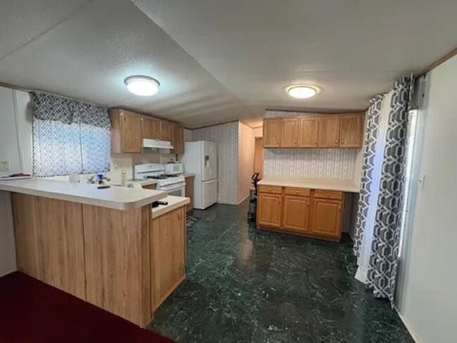 Building Photo - 107 Nelson Rd