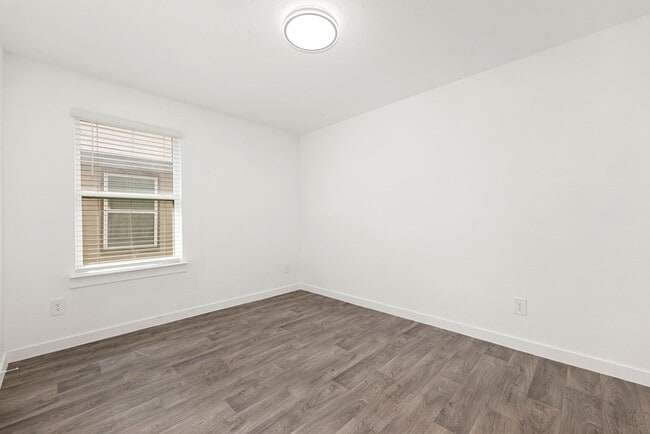 Building Photo - 6931 Dell Vista Drive