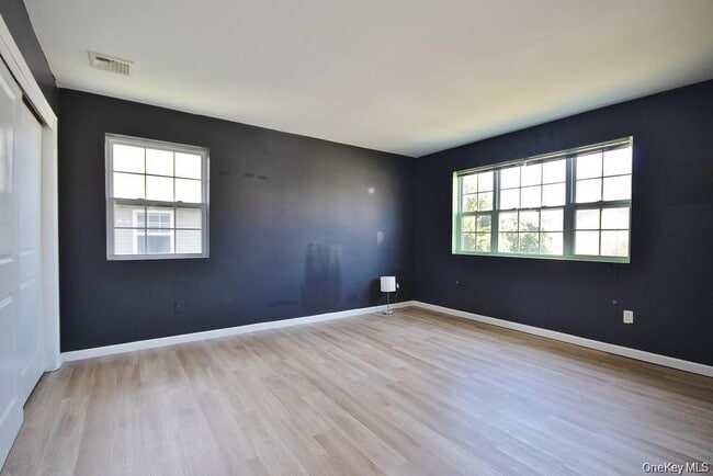 Building Photo - 346 Angelo Dr