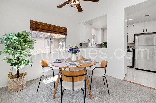 Building Photo - 11263 Avenida De Los Lobos