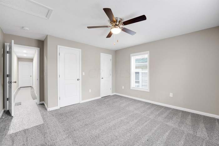 Building Photo - 695 Reinhard Ave
