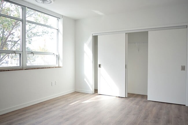 Floorplan - Interstate Flats