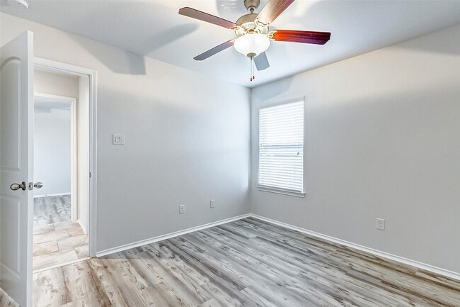 Building Photo - 23807 Tribano Ct