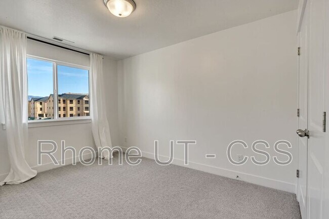 Building Photo - 3696 W 1530 N
