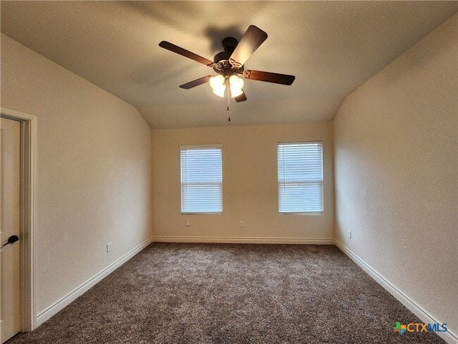 Building Photo - 340 Untermaier St