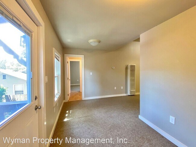 Building Photo - 1415 Brown St