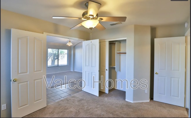 Building Photo - 6401 W Tether Trail