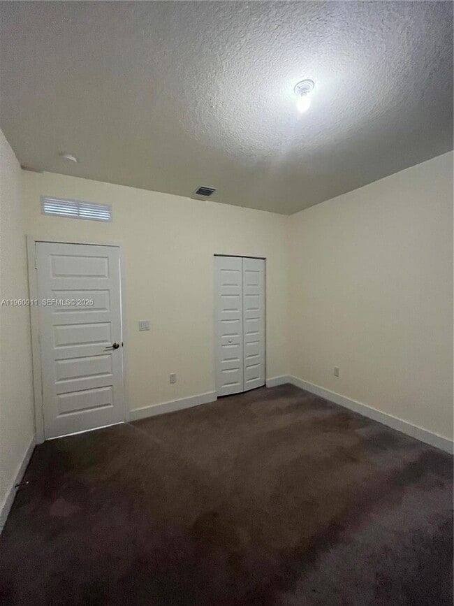 Building Photo - 4935 NW 84th Ave