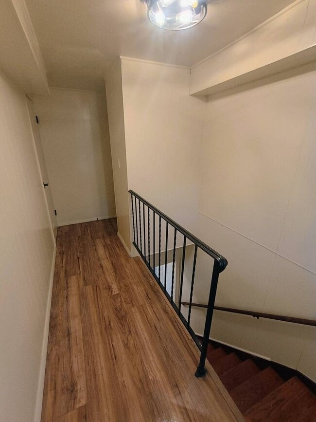 Building Photo - Single Family Home Available