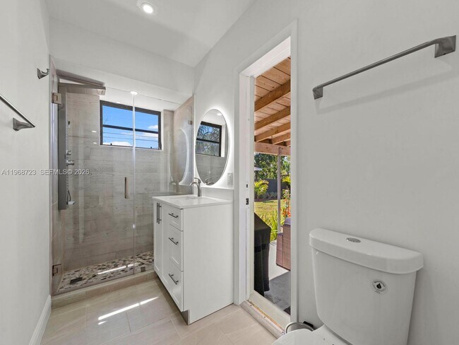 Building Photo - 9320 SW 125th Terrace