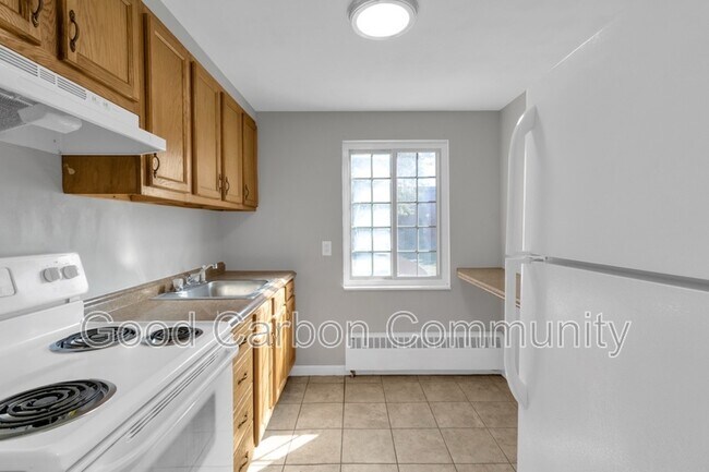 Building Photo - 311 Beattie Ave