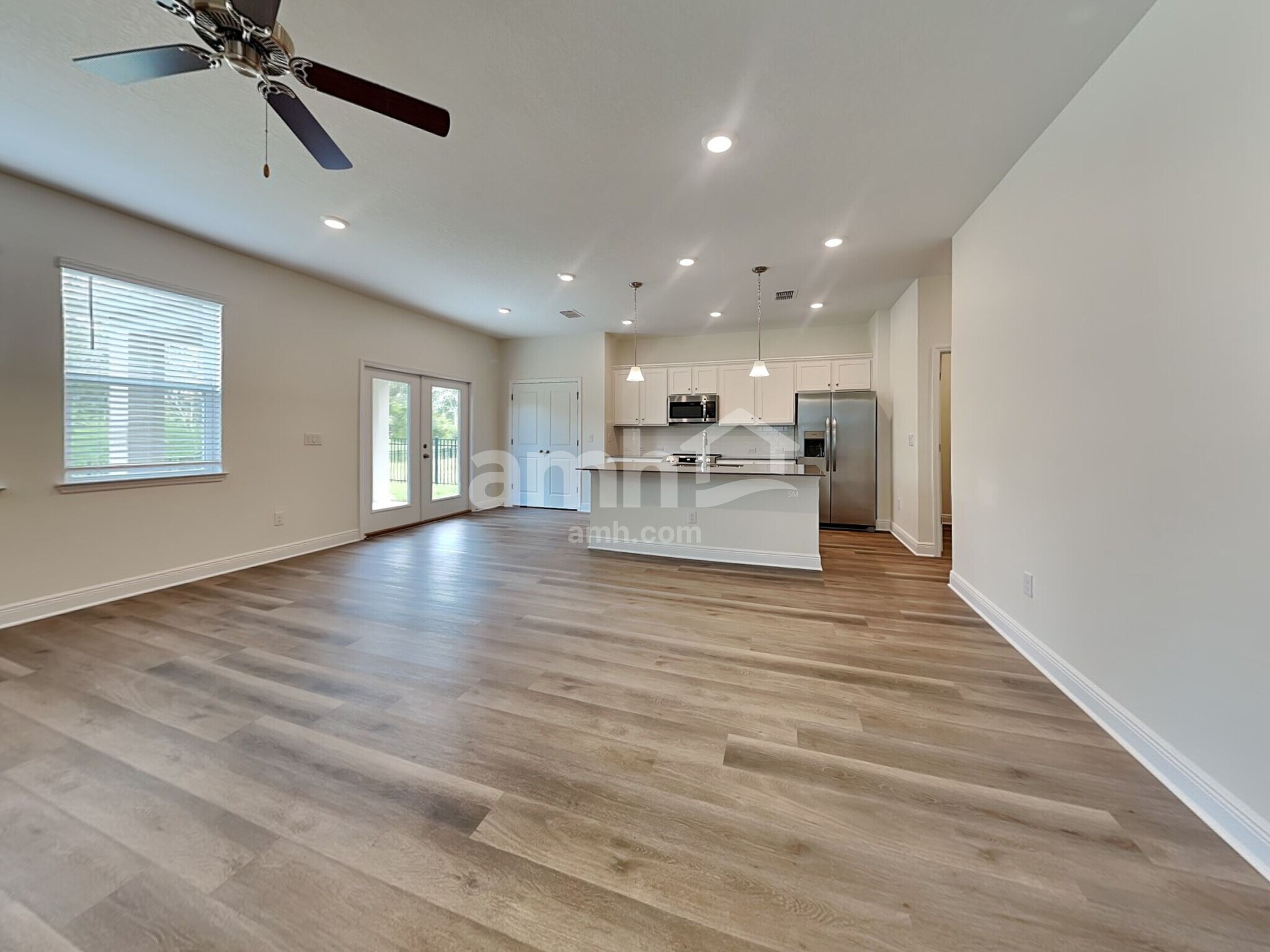 Building Photo - 27178 St Andrews Ave