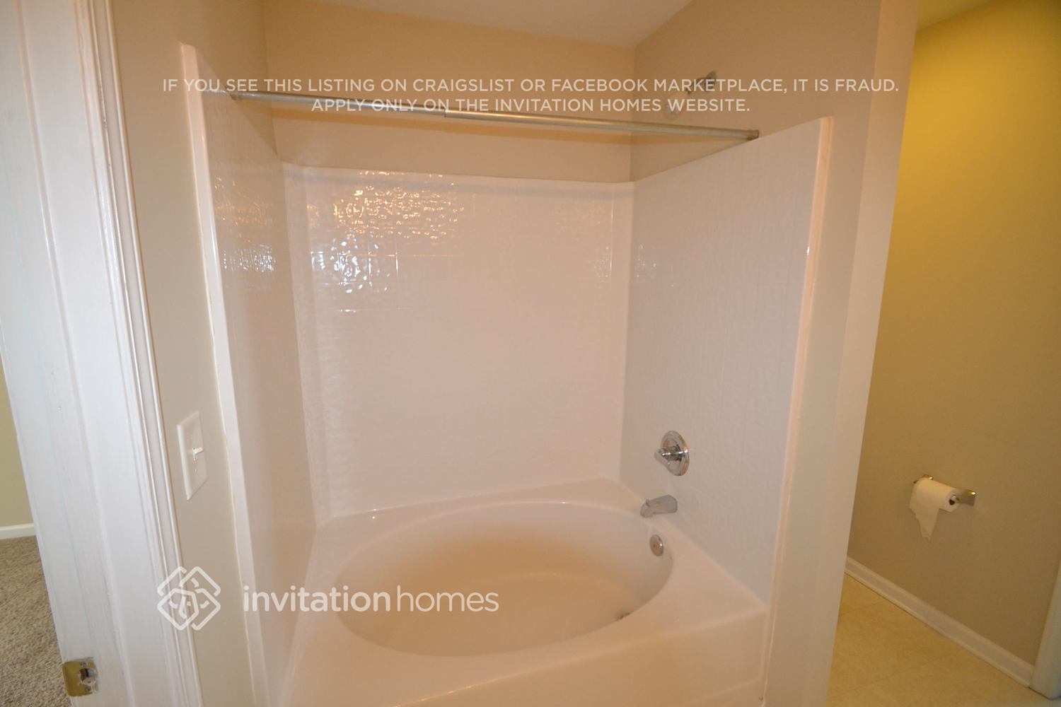 Building Photo - 1304 Red Tallen Ct