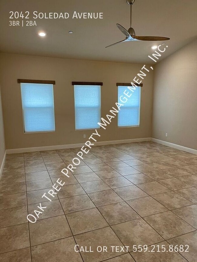 Building Photo - 2042 N Soledad Ave