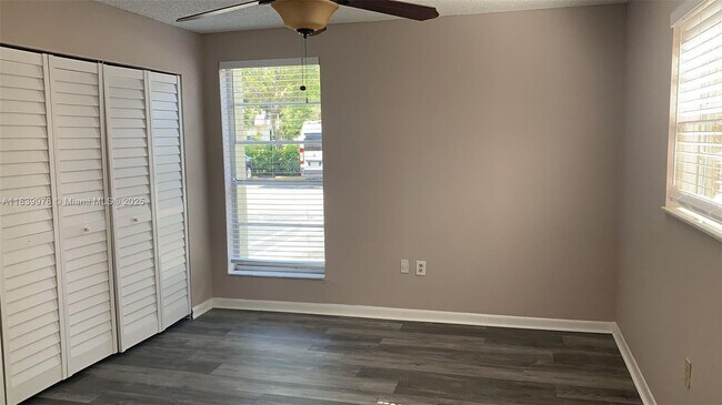 Building Photo - 11101 Royal Palm Blvd