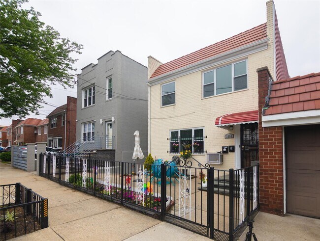 Building Photo - 22-14 49th St