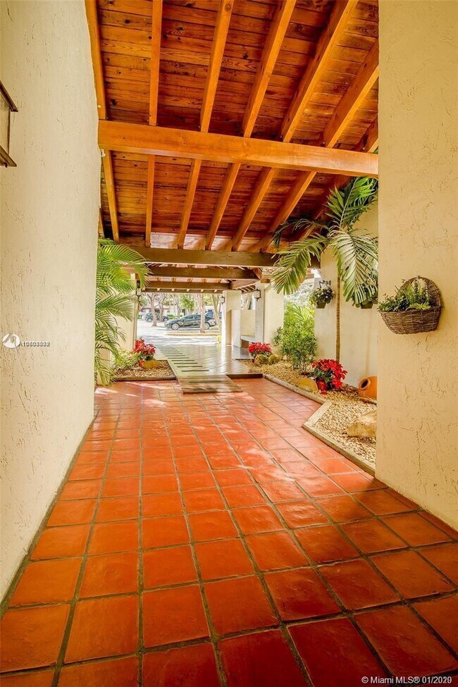 Building Photo - 9030 SW 125th Ave