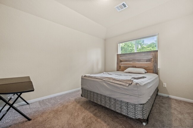 Building Photo - 4266 McGregor Blf Ln