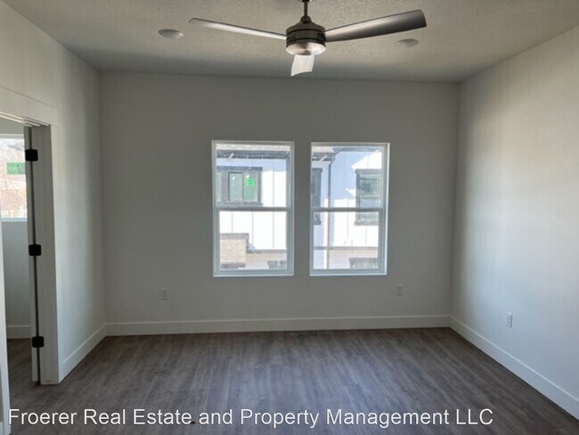 Building Photo - 3 br, 2.5 bath House - 857 S. 160 E.  #14