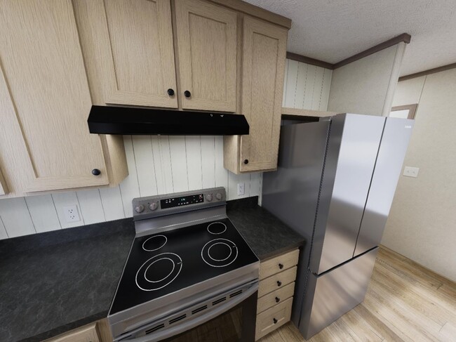 Building Photo - 1068 Colonial Trail W