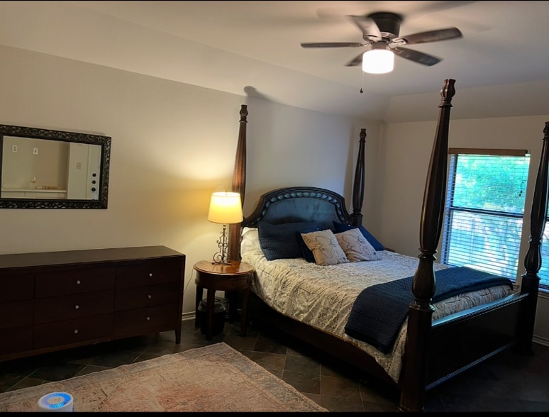 Building Photo - 103 Acapulco Ct