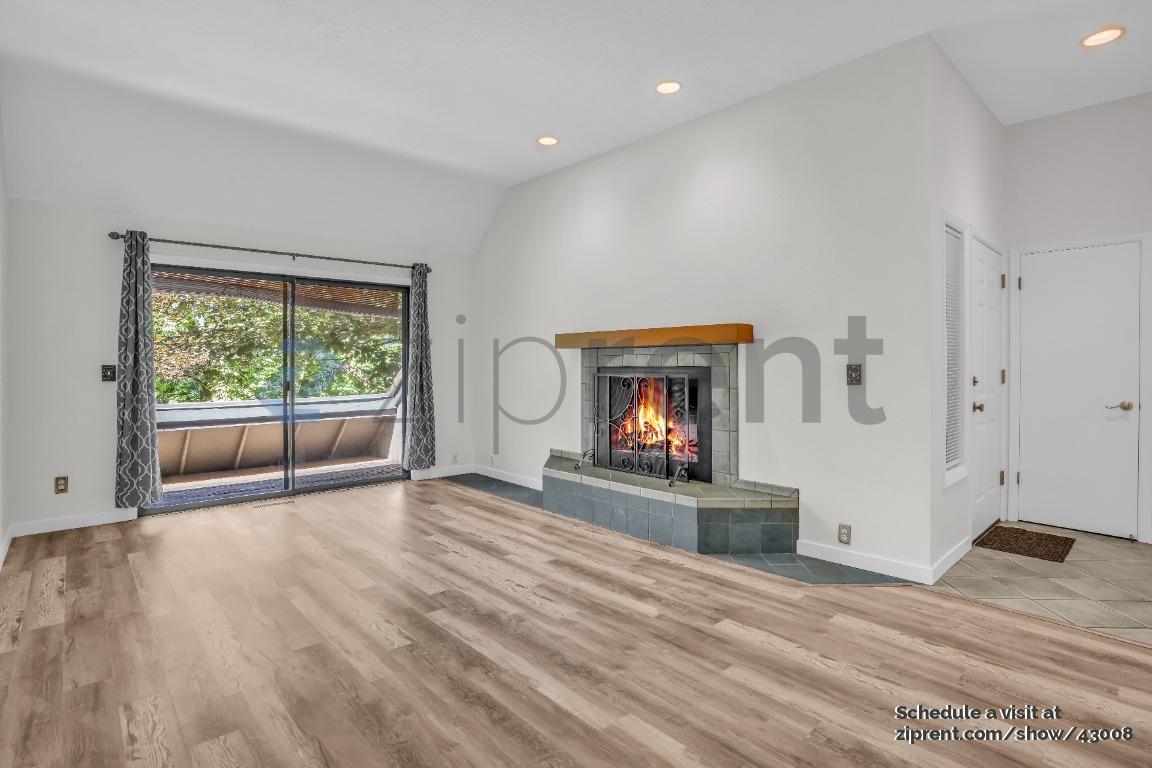 Building Photo - 4071 Jefferson Pkwy