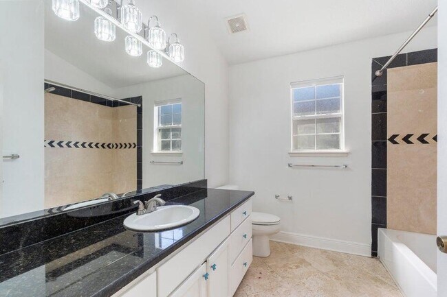 Building Photo - 27 Hidden Harbor Ln