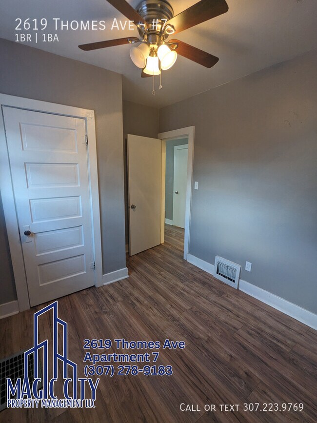 Building Photo - 2619 Thomes Ave
