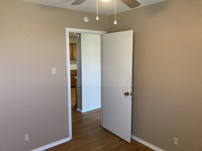 Building Photo - 2707 Sidewinder Dr