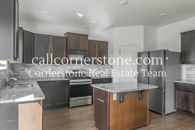 Building Photo - 10011 Seawolf Dr
