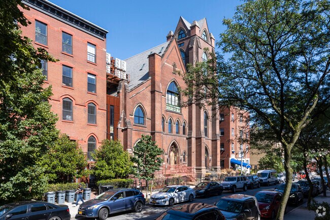 Building Photo - Spire Lofts