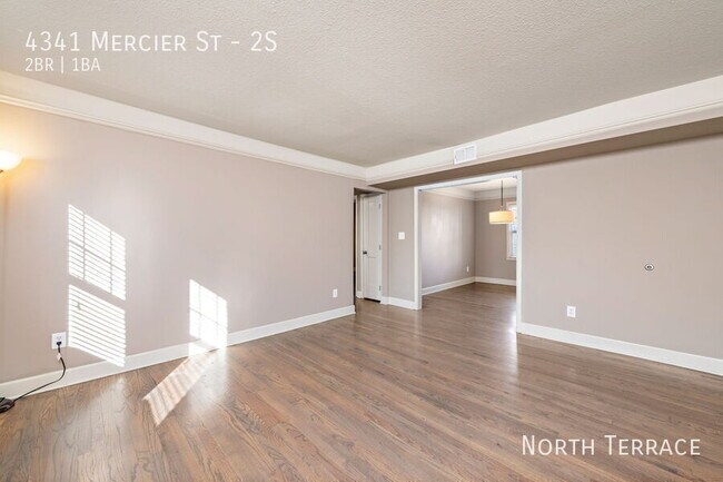 Building Photo - 4341 Mercier St