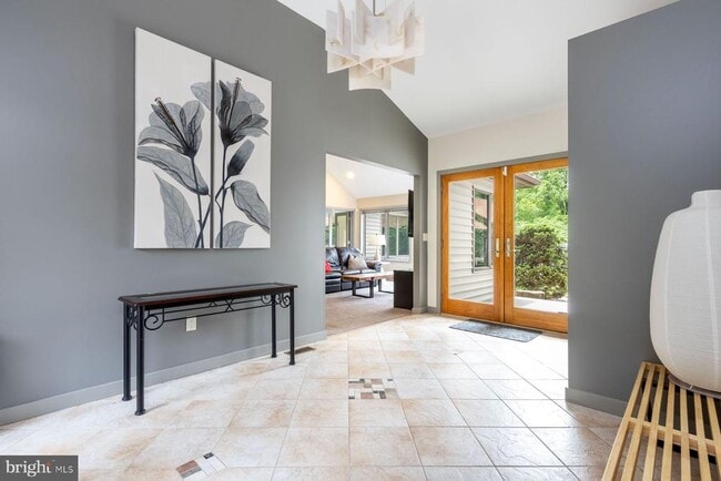 Building Photo - 125 Edison Furlong Rd