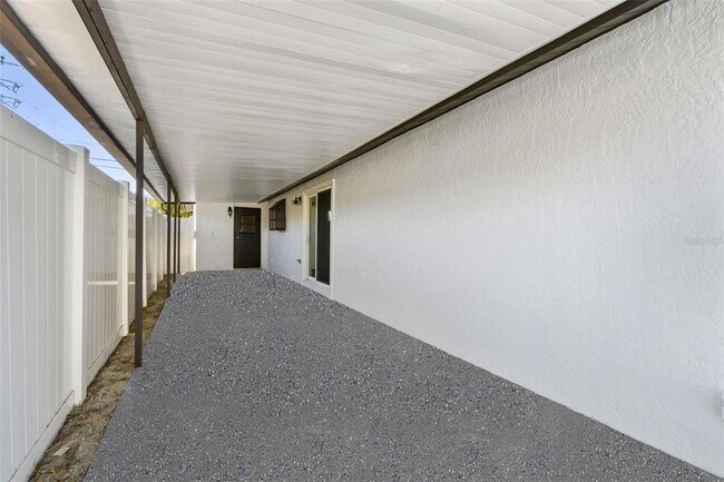 Building Photo - 10187 122nd Ave N