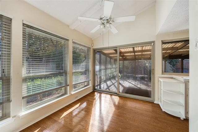 Building Photo - 15712 Covewood Cir