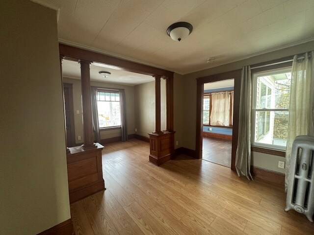 Living Rm 1 - 3 Howard St