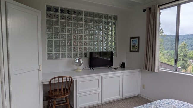 Building Photo - Furnished Mountain Oasis in Felton!