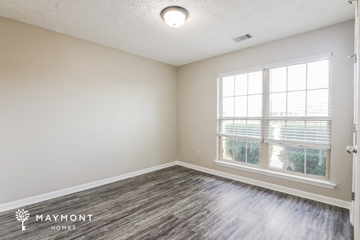 Building Photo - 1677 Buena Vista Blvd