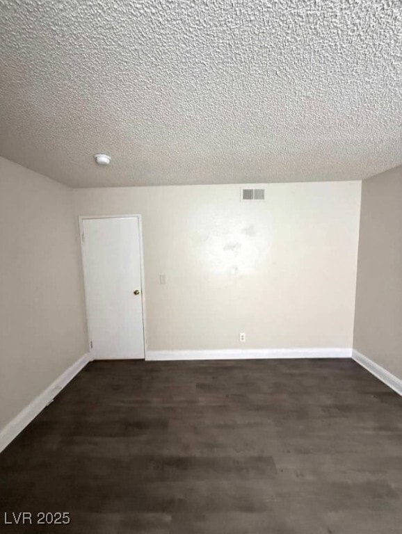 Building Photo - 4941 Newport Cove Dr